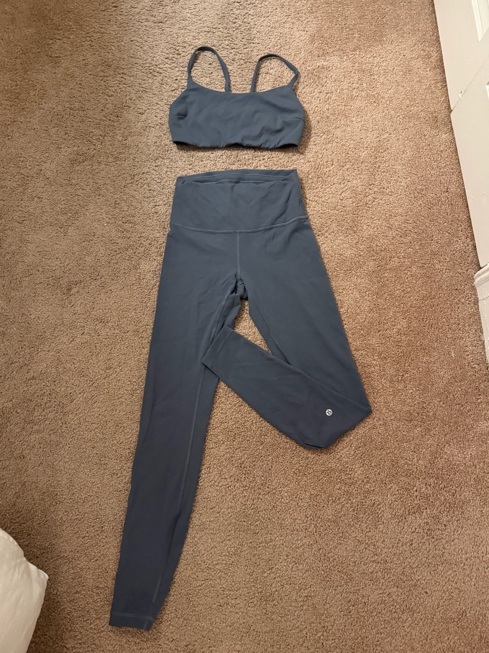 Charcoal grey lululemon workout set